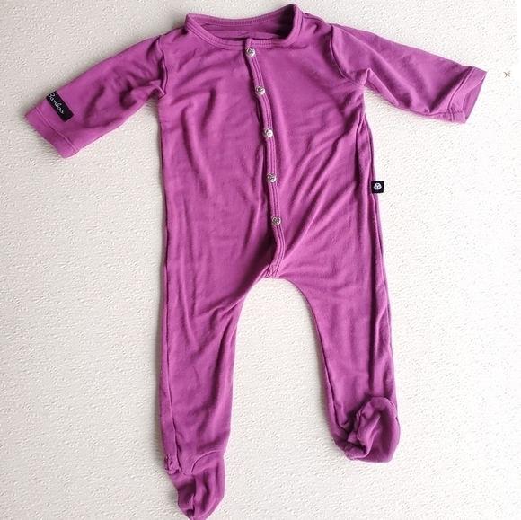 Sweet Bamboo One-piece Sleeper Footie Pajamas Plum Baby Girls 0-3 Months - Picture 2 of 5